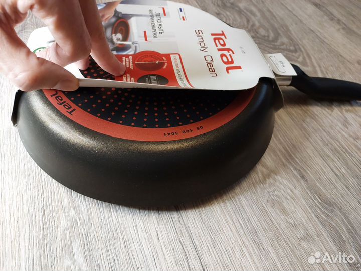 Сковорода Tefal Simply Clean 26 см