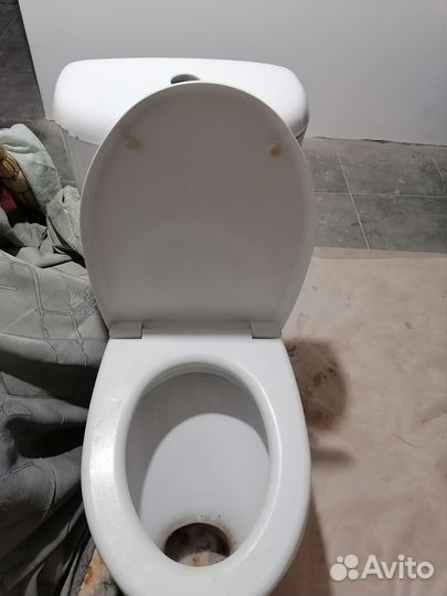 Унитазы и бачки бу