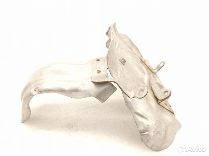 Тепловой экран Mercedes-Benz E-Class W212 1.8 M271