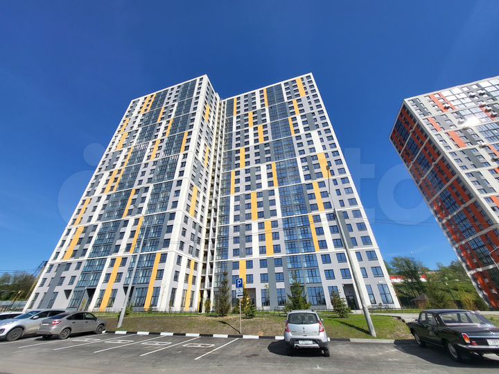 2-к. квартира, 64,2 м², 18/25 эт.