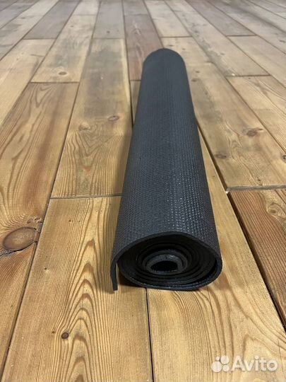 Коврик для йоги
