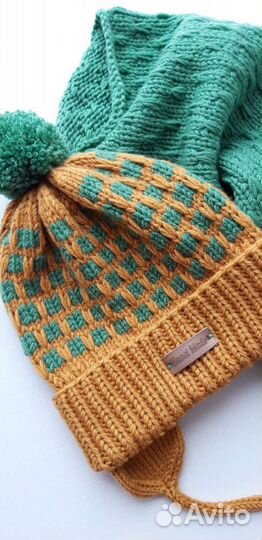 Комплект шапка и снуд
