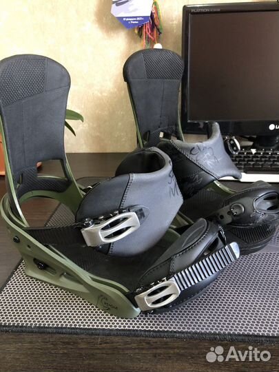 Крепления для сноуборда burton custom