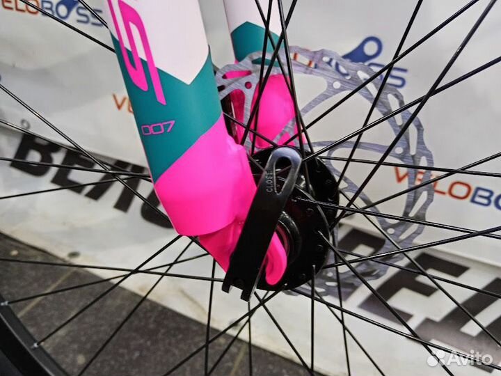 Велосипед Stels Miss 7500 MD 27.5