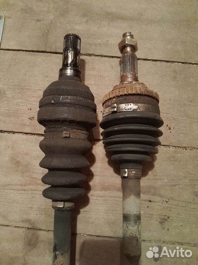 Шрус правый наружный и внутренний