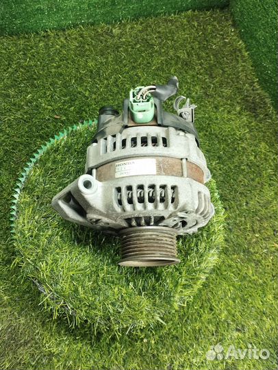 Генератор Honda Accord