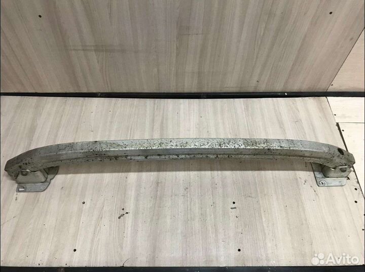 Усилитель заднего бампера renault megane II