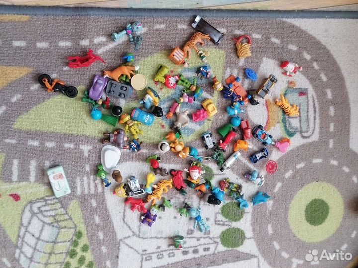 Игрушки из киндер сюрприза