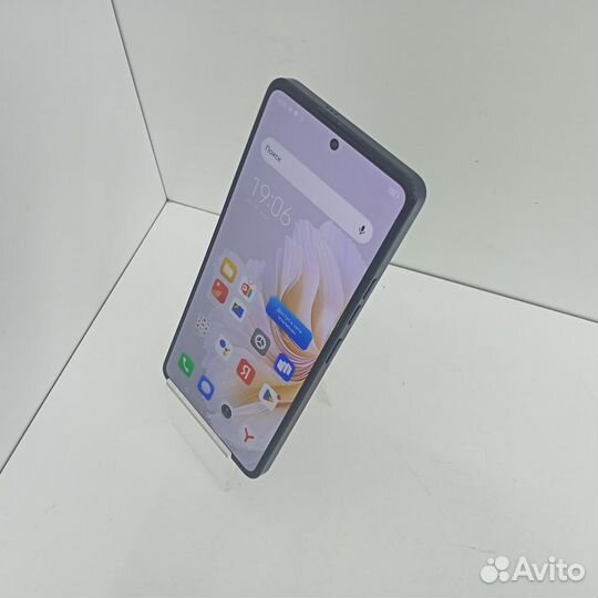 TECNO Camon 20, 8/256 ГБ