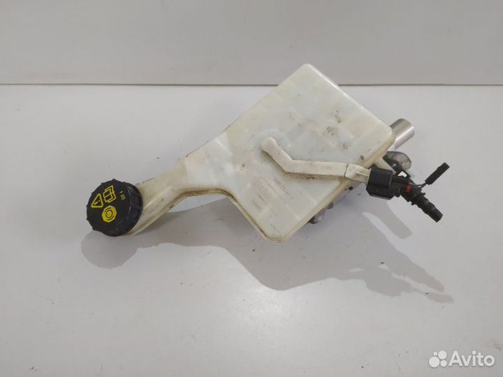 Цилиндр главный тормозной Ford Focus 3