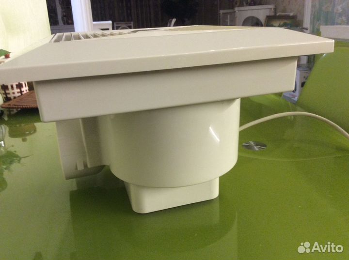 Потолочный вентилятор