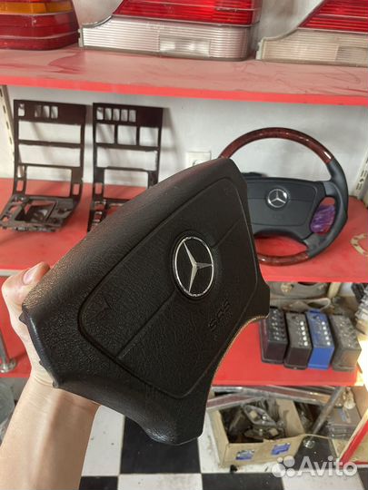 Подушка руля с хром звездой Mercedes w140