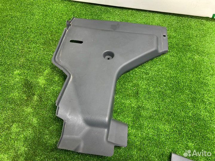 Накладка в салоне Nissan Almera N16 1.5 QG15 2005