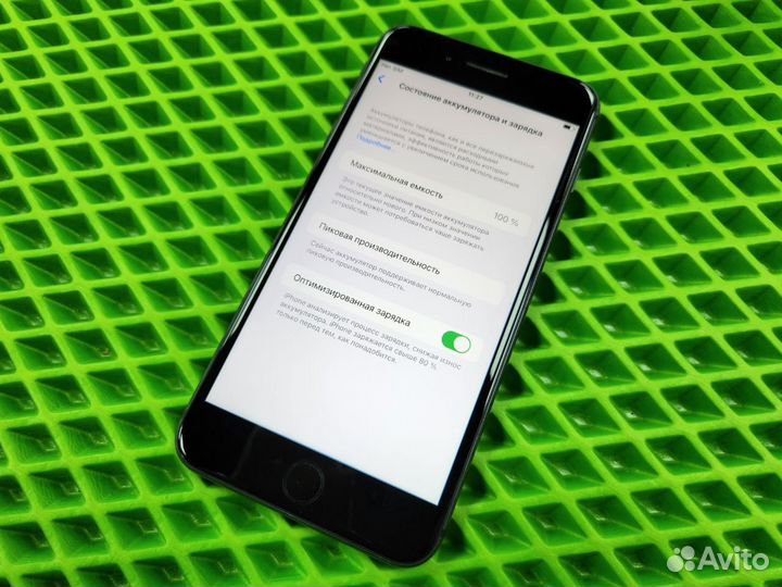 iPhone 8 Plus, 64 ГБ