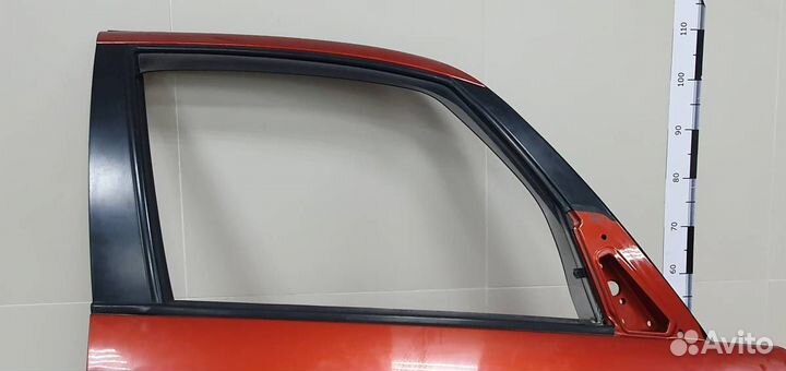 Дверь передняя правая Suzuki SX4