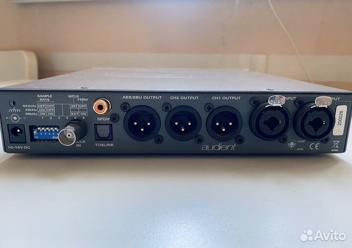 Преамп Audient Mico 2