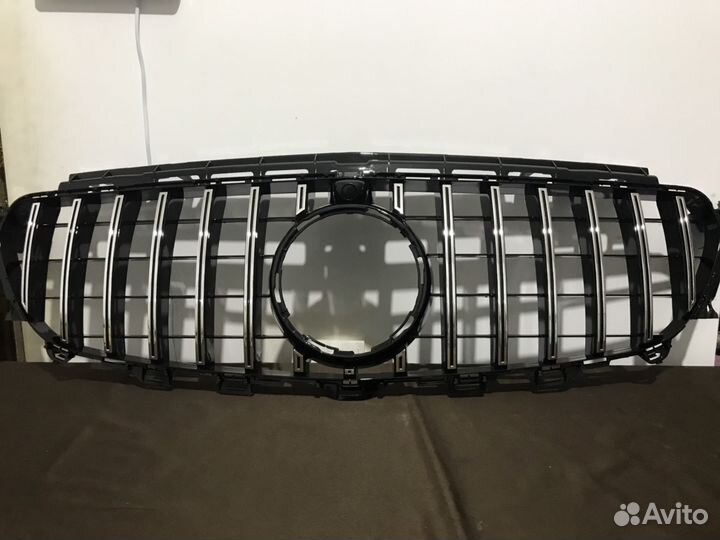 Решётка на Mercedes Benz Gt w213