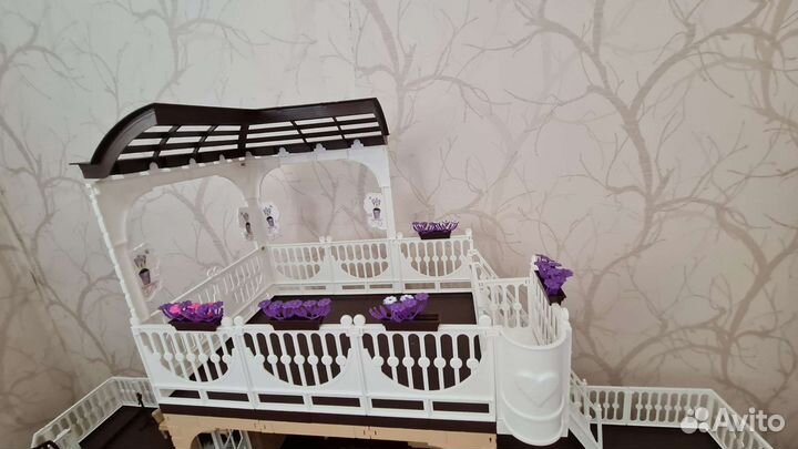 Кукольный домик