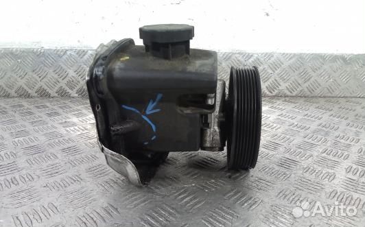 Насос гу бензиновый mercedes benz C-class W204 (LD