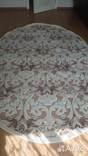 Ковер 2 на 3 турецкий,б/у, полушерстяной