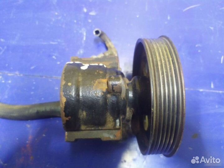 Насос гур Renault Logan