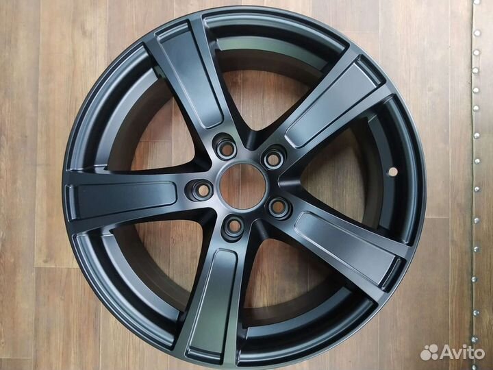 Диски на Фолтцваген тигуан r17 5x112 новые