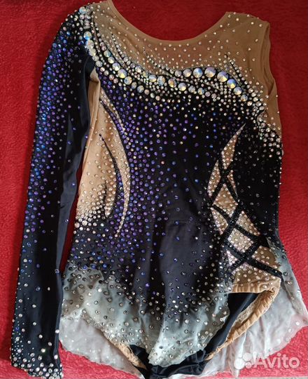 Купальник Дзюбы Н для художественной гимнастики