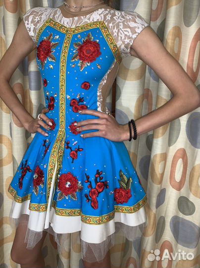 Костюм для фигурного катания