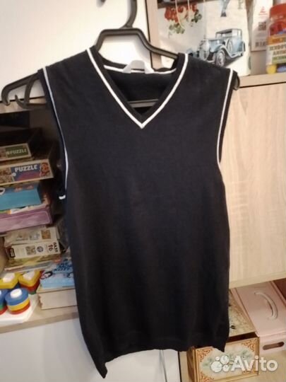 Жилет на мальчика 146 см