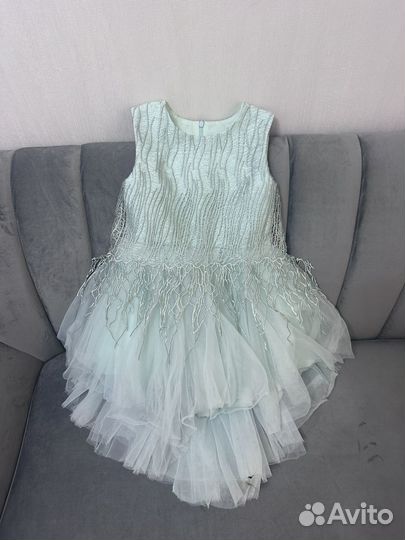 Праздничное платье 128