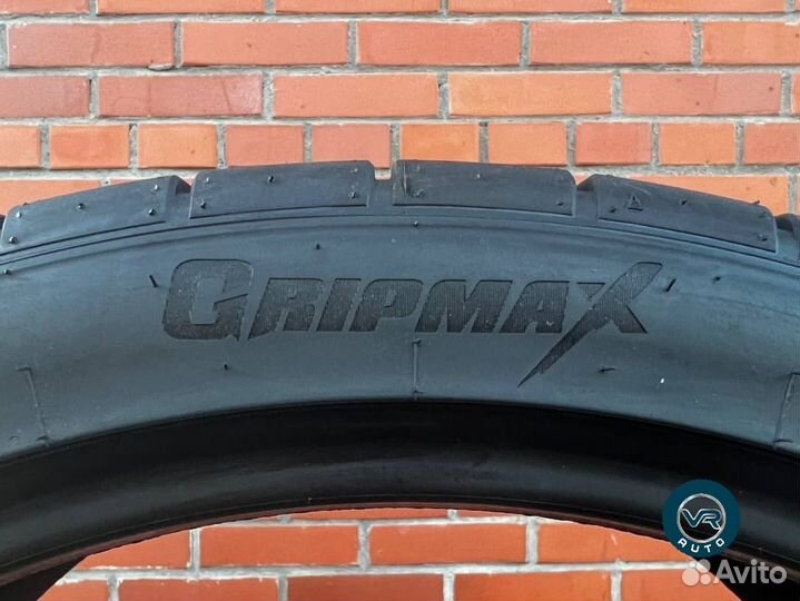 Gripmax SureGrip Pro Sport 325/35 R22 и 285/40 R22 114Y