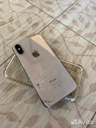 iPhone Xs, 64 ГБ