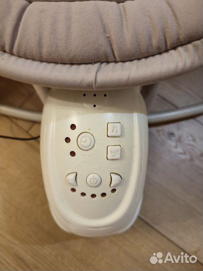 Электрокачели для новорожденных Nuovita напольные