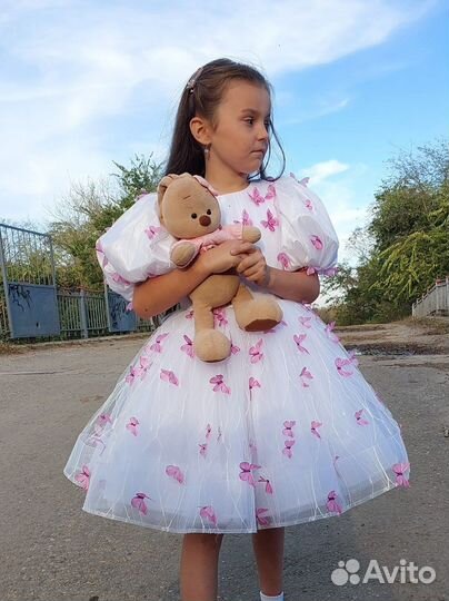 Нарядное пышное платье для девочки 122 128