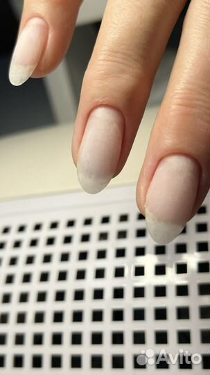 Маникюр педикюр