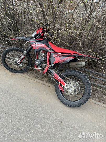 Эндуро bse z10