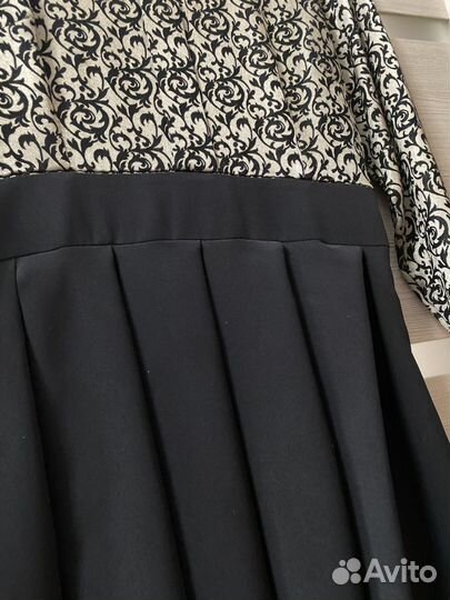 Нарядное платье женское 44