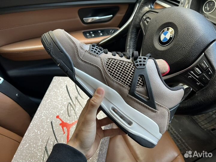 Nike Air Jordan 4 Retro Taupe Haze