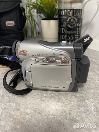 Видеокамера JVC на запчасти