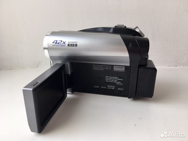 Видеокамера Panasonic VDR-D51