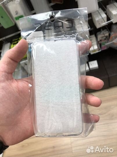 Силиконовый чехол прозрачный