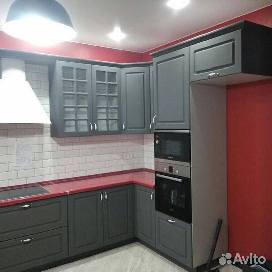 Кухонный гарнитур не б/у