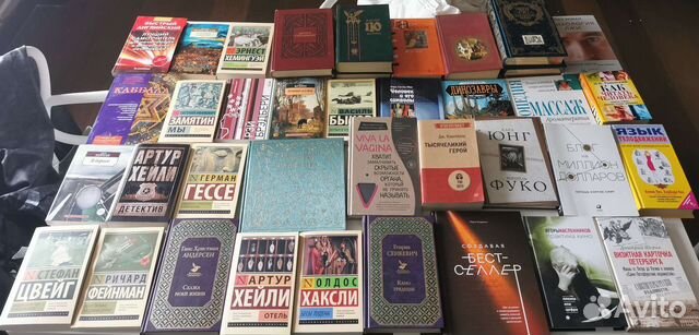 Книги. Хаксли, юнг, бредбери, По, сценарий