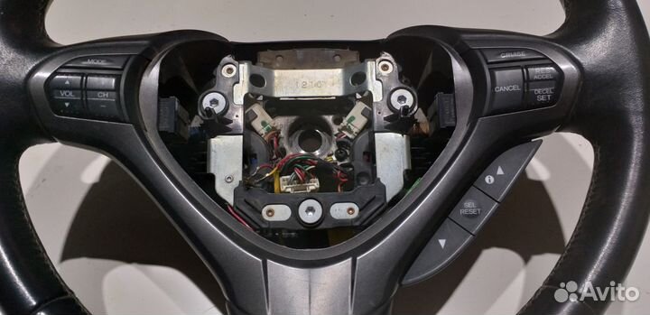 Мульти-руль Хонда Аккорд 8 2011г 2.4 АКПП