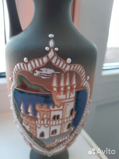 Глиняный кувшин