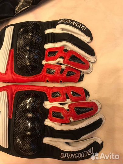 Перчатки Ducati