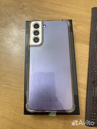 Телефон Samsung