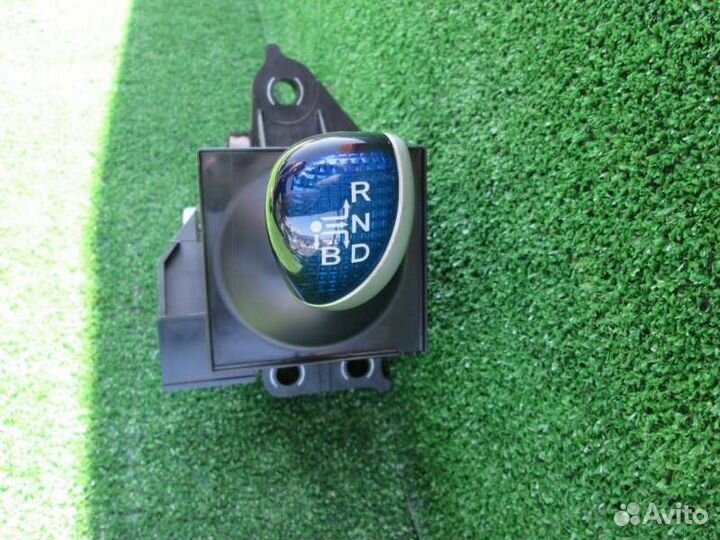 Селектор АКПП Toyota Prius ZVW30 2ZR-FXE 2009/10