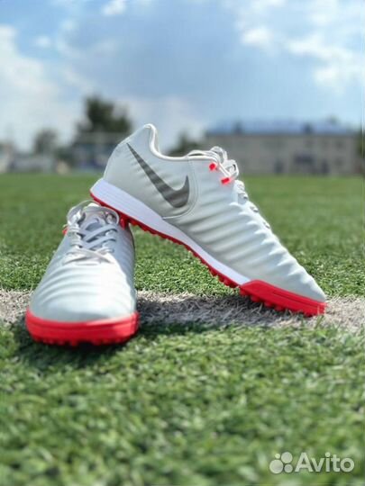 Сороконожки Nike tiempo legend 7