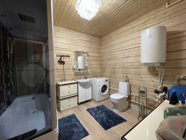 Дом 160 м² на участке 15 сот.